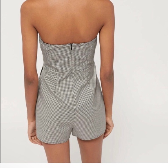 Black & White Checkered Strapless Romper Urban Outfitters Large - Picture 8 of 8